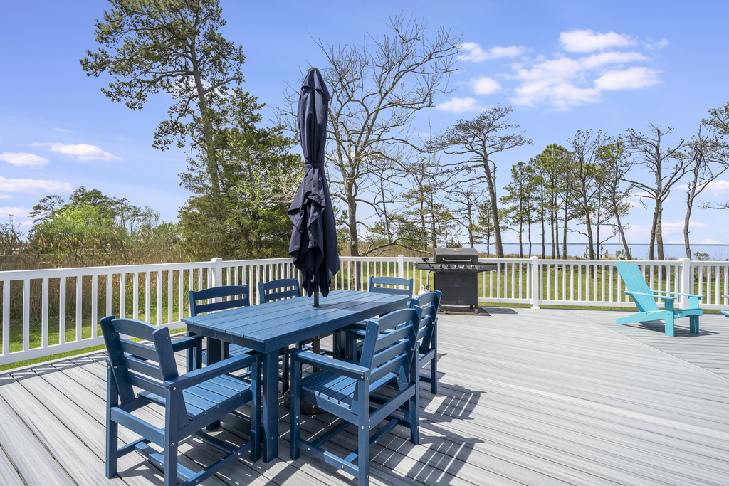 Enjoy morning coffee with a view