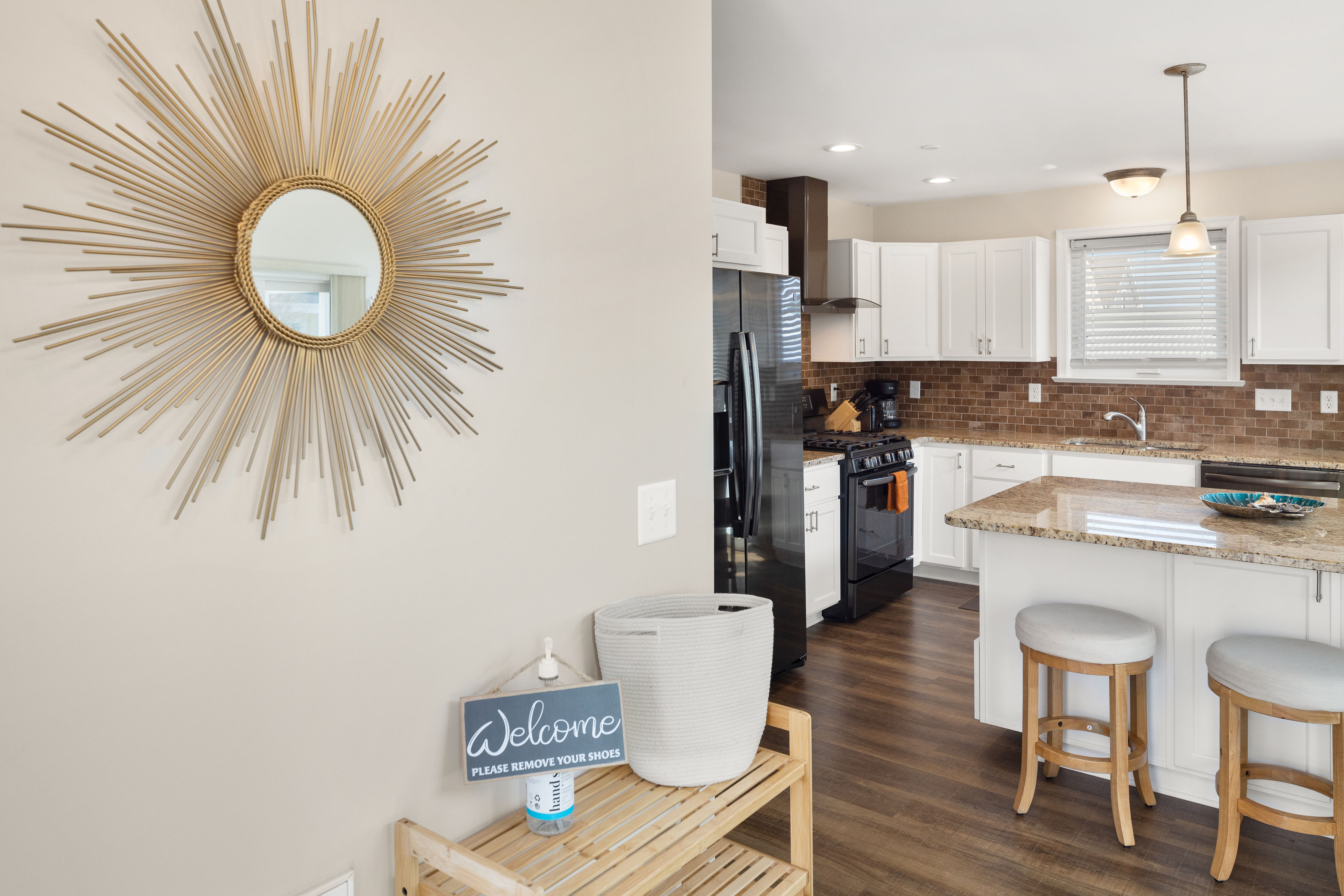 Laminate wood floors reminiscent of ocean driftwood!