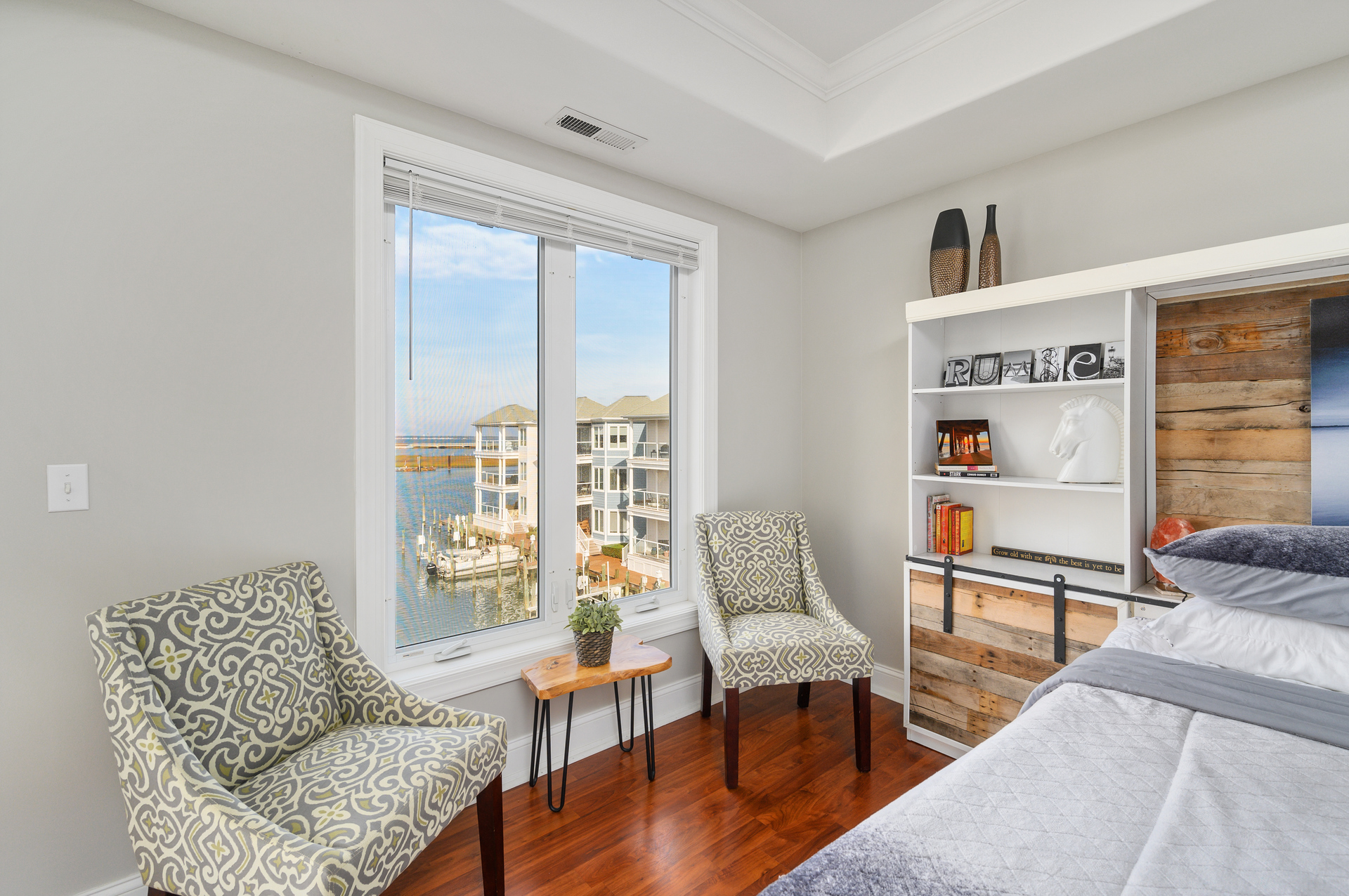 Master has a Sitting Area and even a Work Station for catching up on those emails.