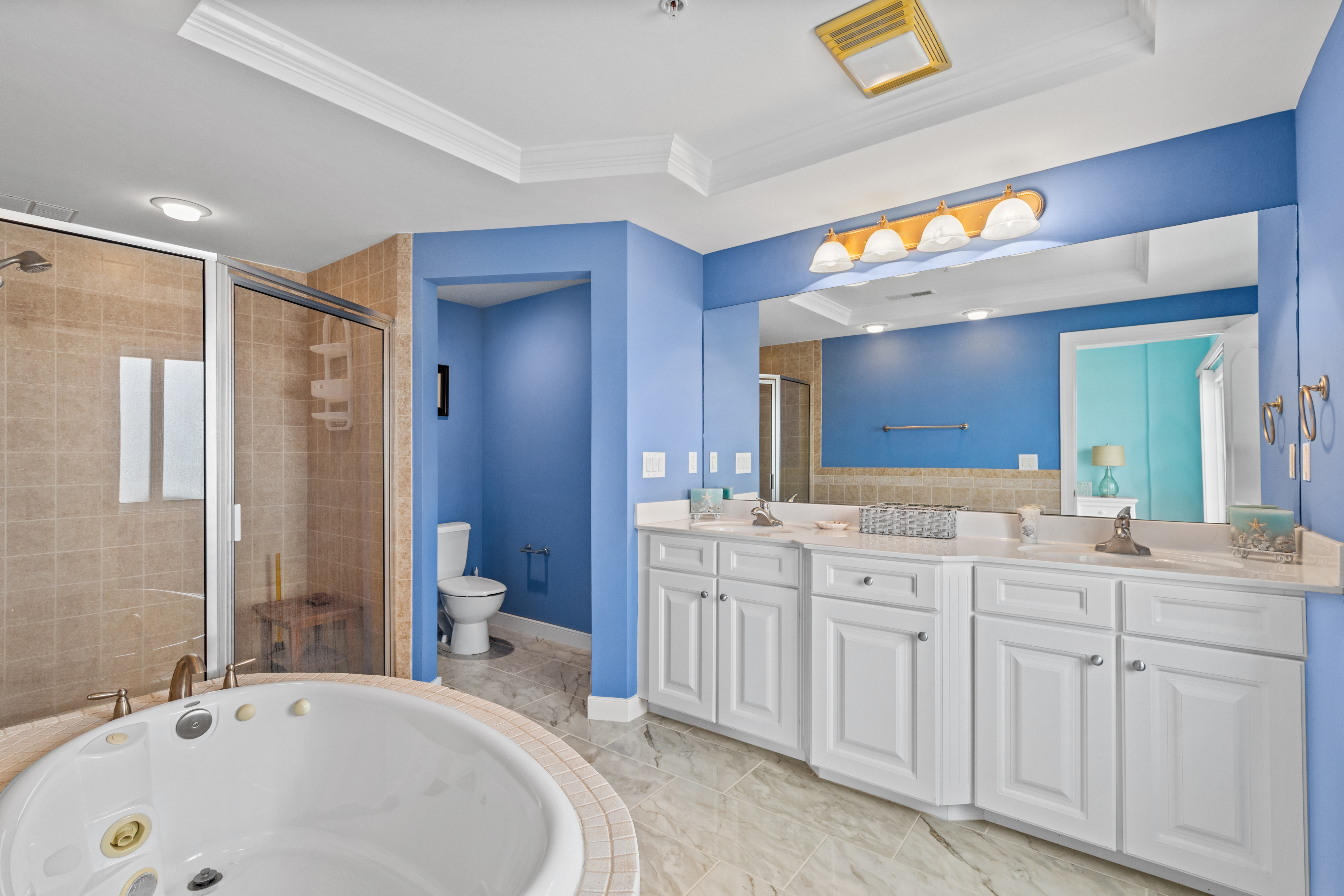 The Primary Bath is sure to be a Spa-Like Retreat!