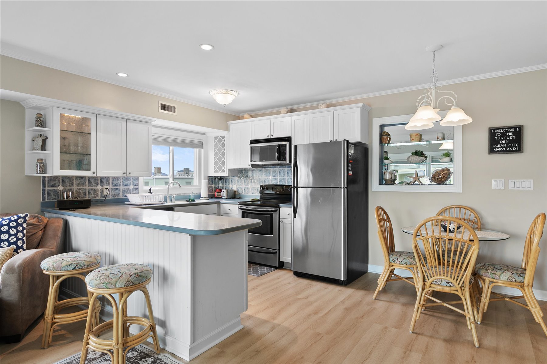 10-8 64th St 304-10