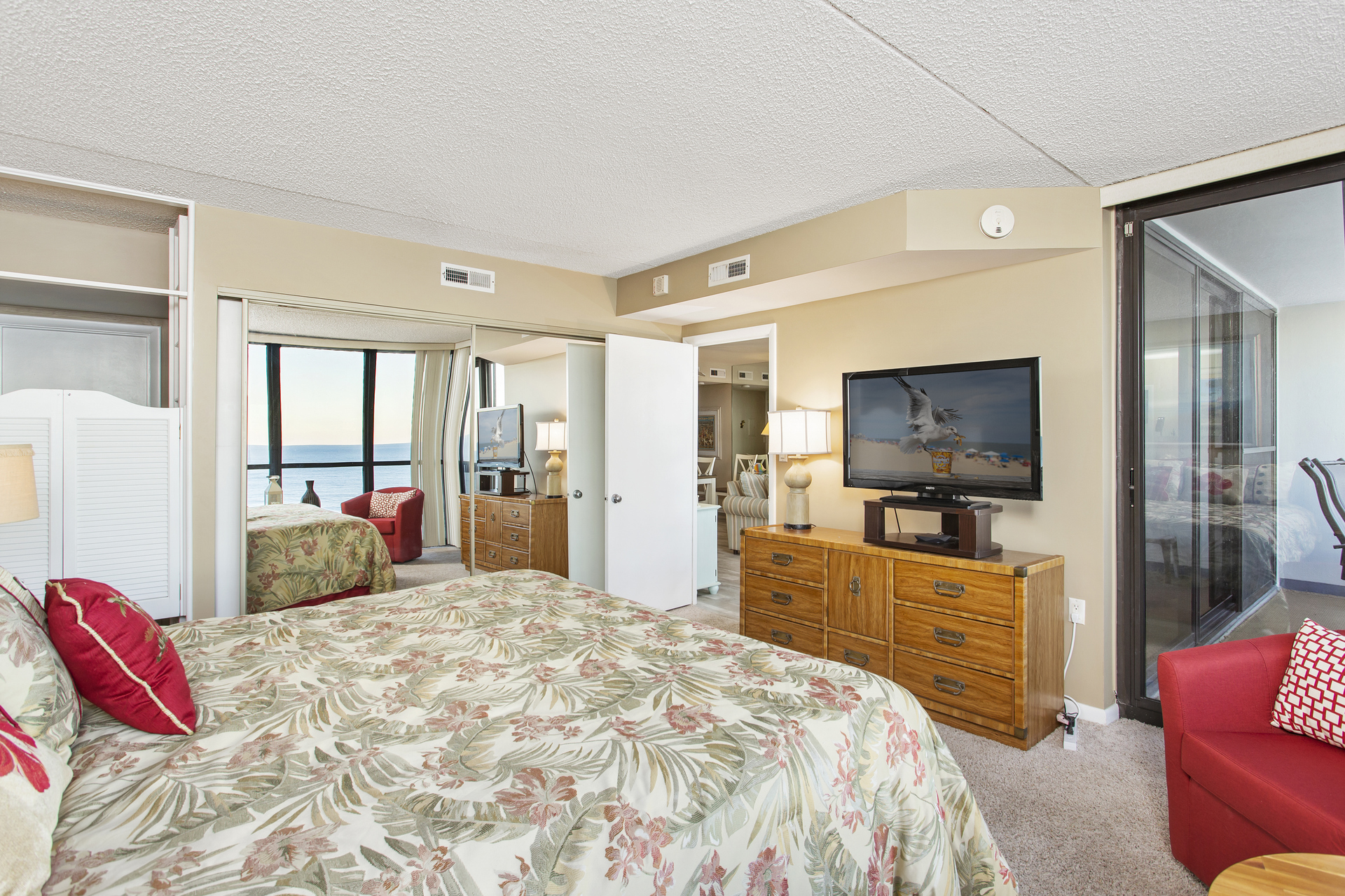 Sink into bed & enjoy the Flat Screen TV.