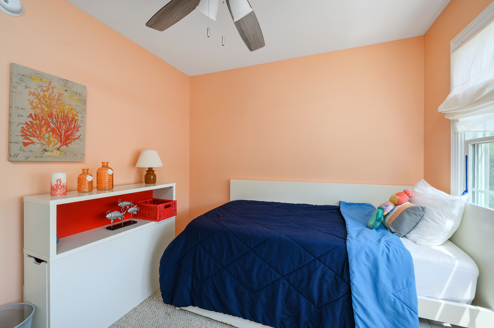 Bedroom 3 has a Twin Bed with Twin Trundle.