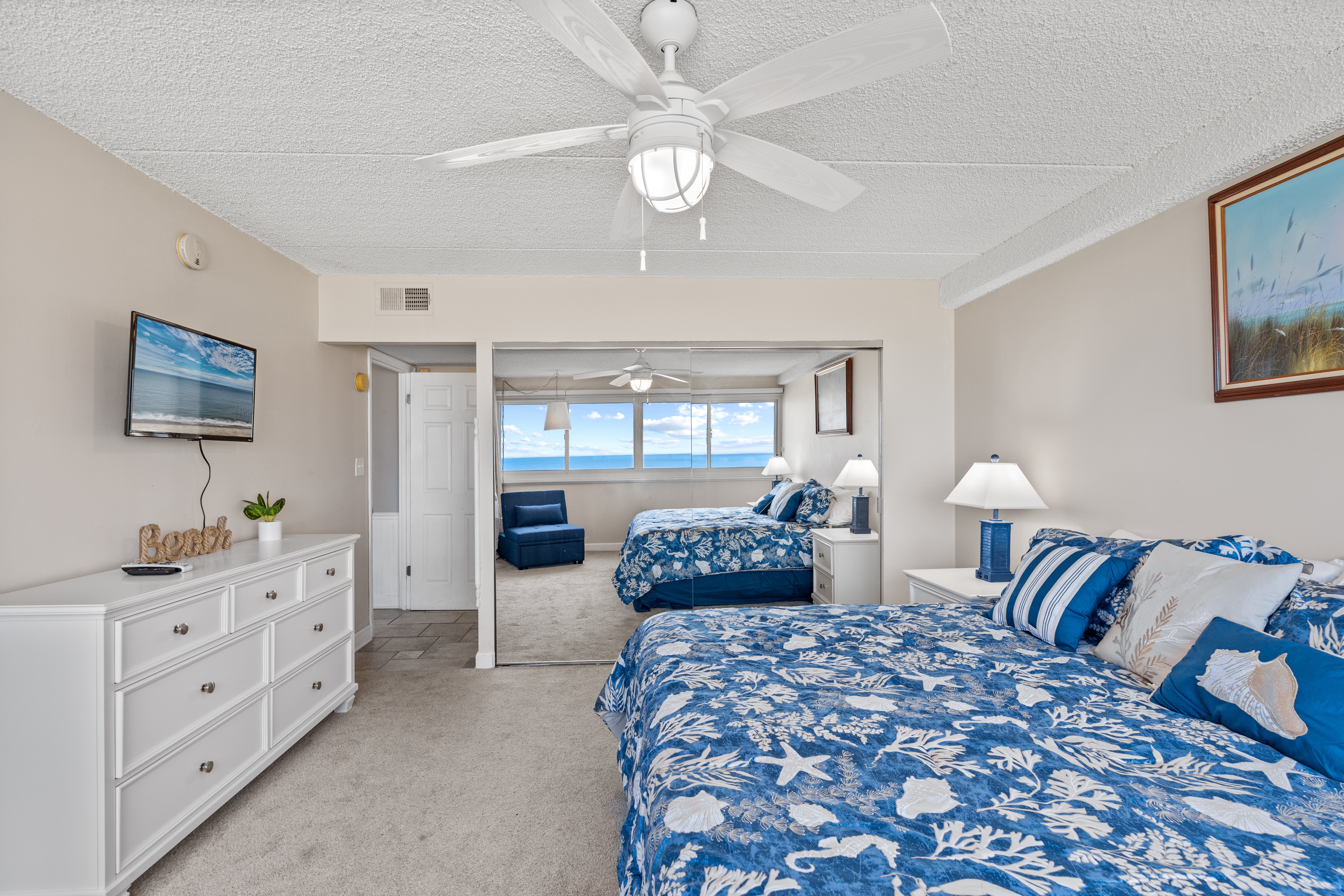 Wake up well rested for the days Adventures in this King Bed.