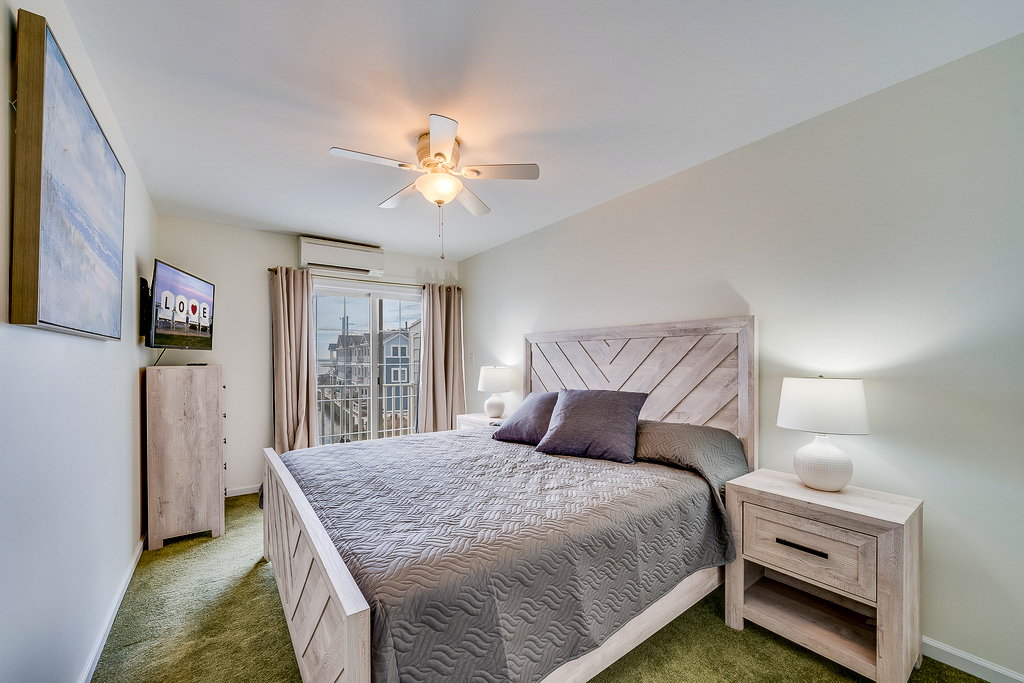 Primary Bedroom has a New King Bed and amazing Views.