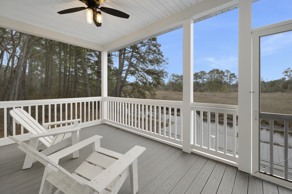 The Feathered Nest is in a super quiet location with virtually no traffic.