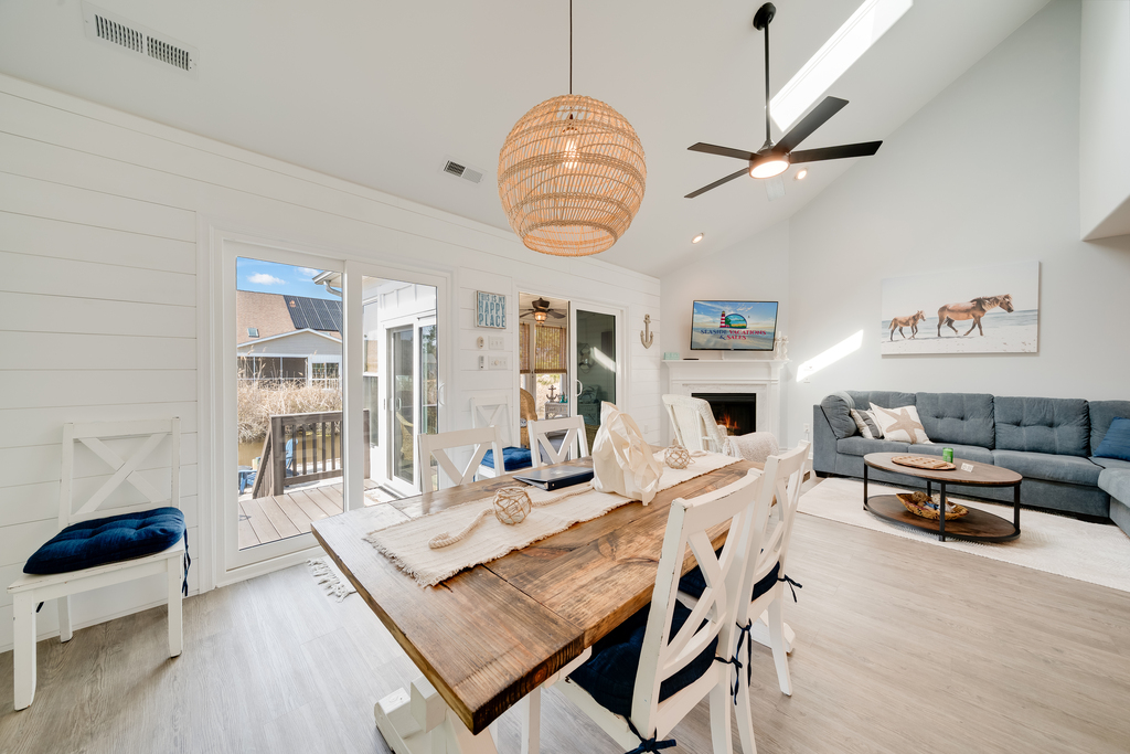 Dine in the cool comfort of Central AC in the Dining Area.