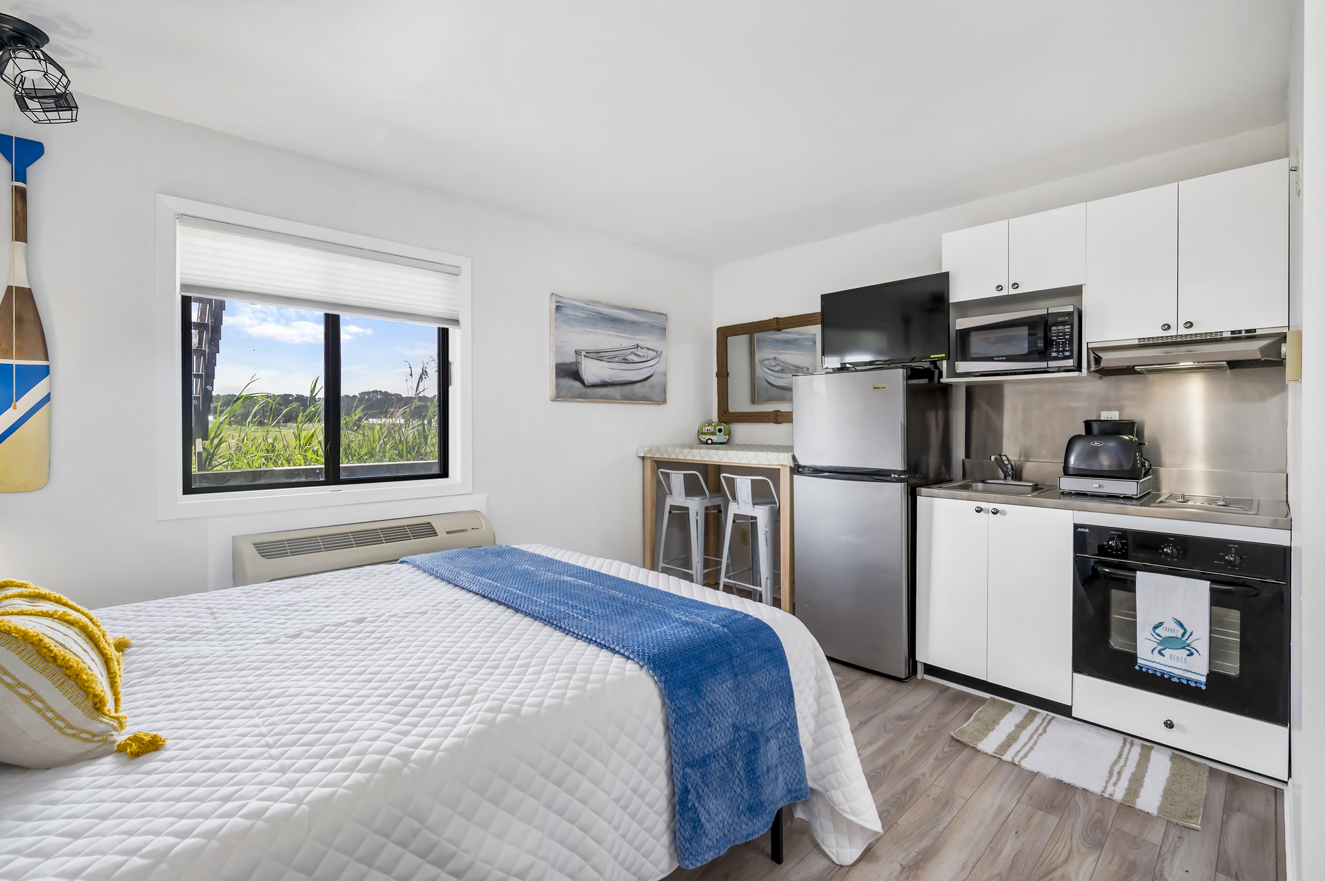 Well Stocked with all you need to make mealtime a bay breeze.