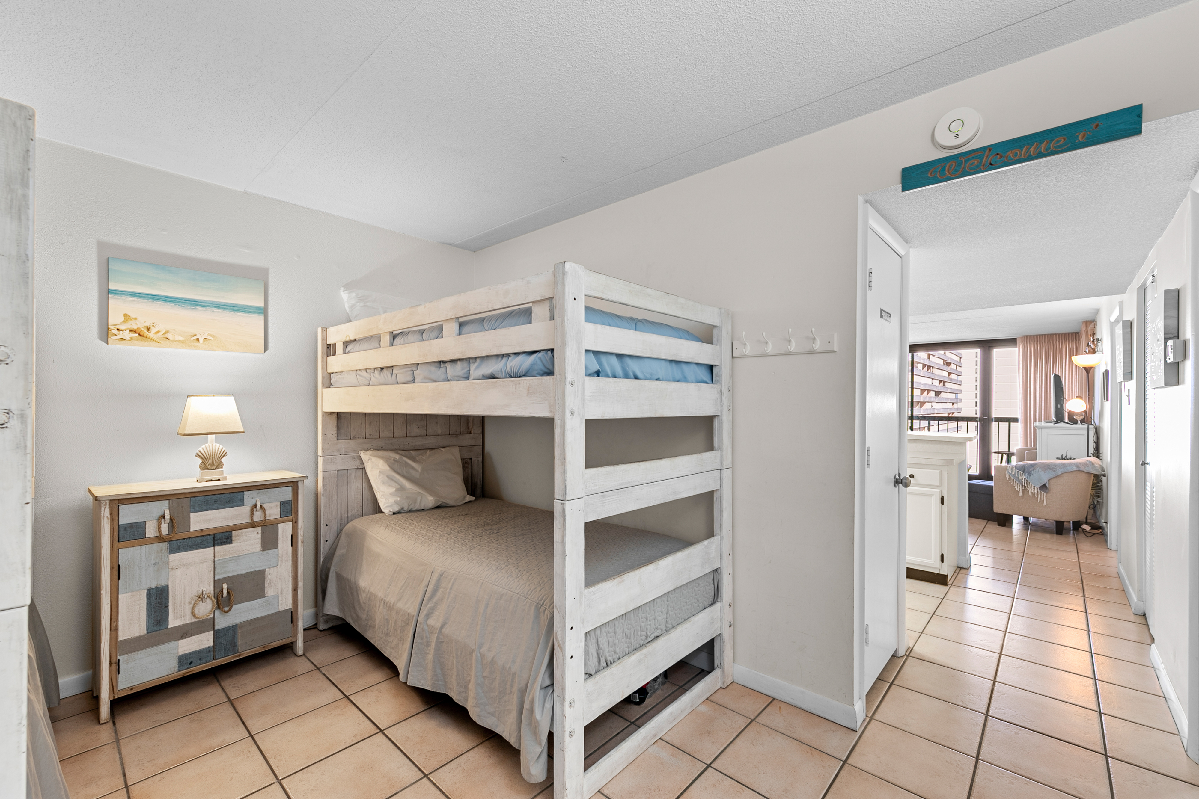 This space sleeps up to 4 with 2 Twin Bunk Beds
