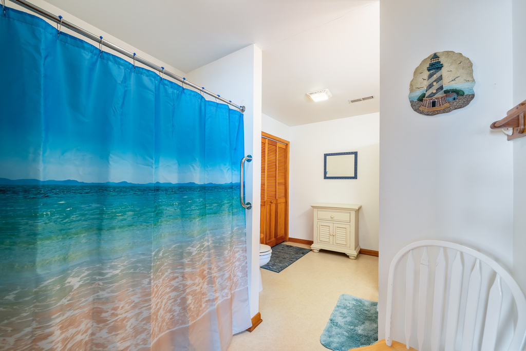 The huge Full Bath has a Tub/Shower Combo.