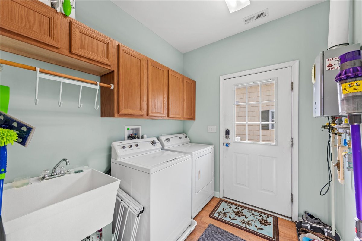 Full Washer & Dryer for your convenience!