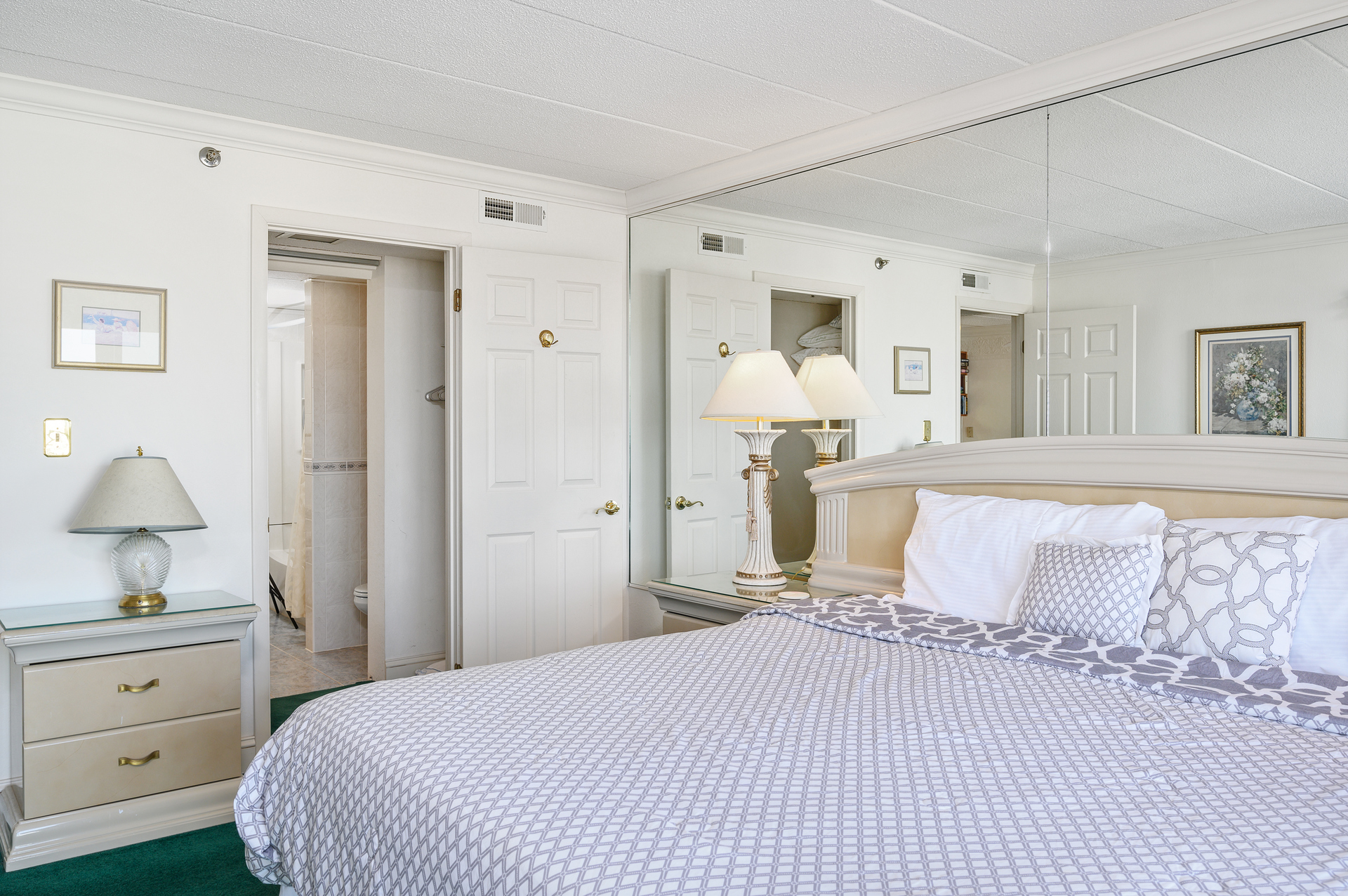 Private Bathroom In Bedroom 1