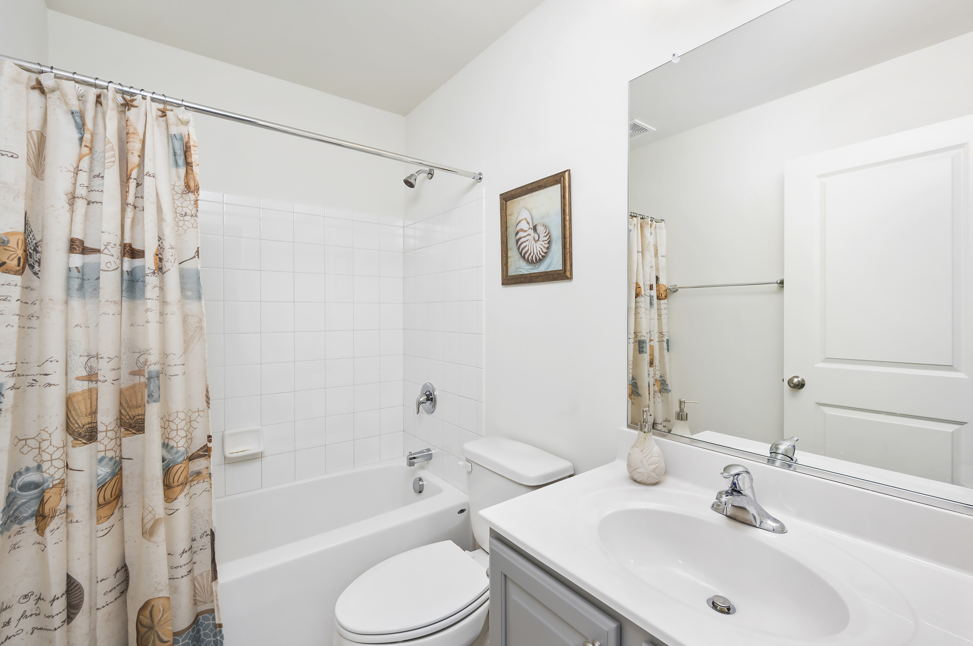 A 2nd Full Bath is shared by Bedrooms 2 and 3.