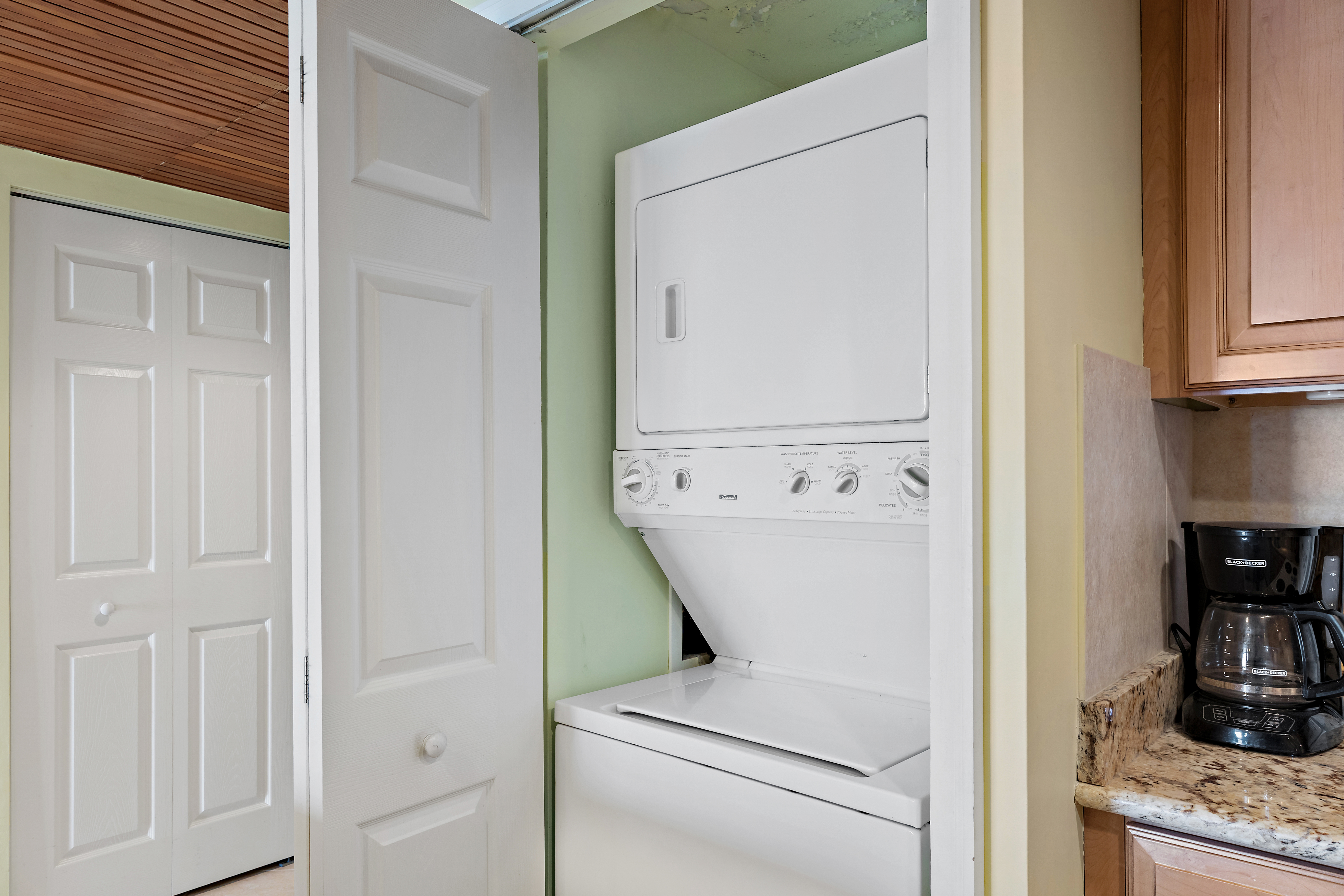 Washer & Dryer in case you need to toss in a quick load!