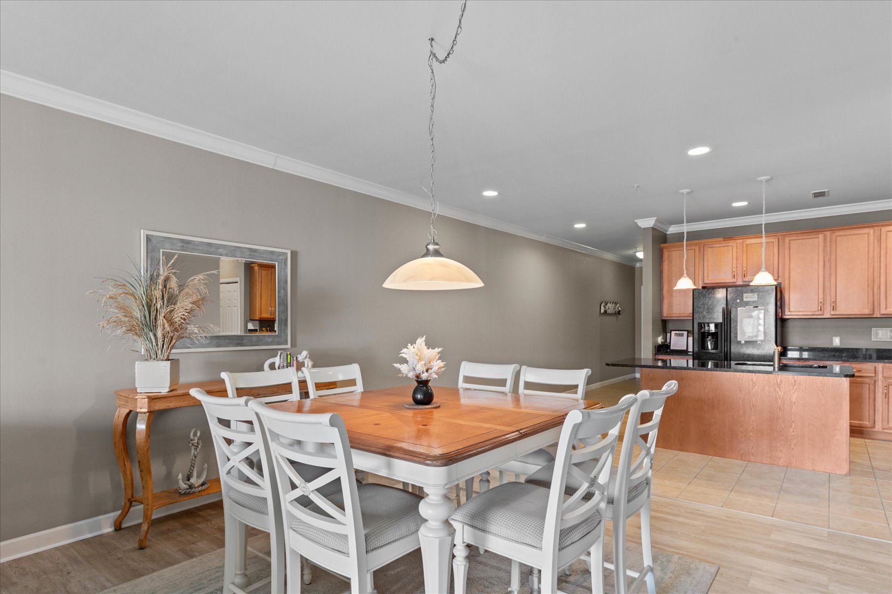 32-200 Wicomico St 203-24