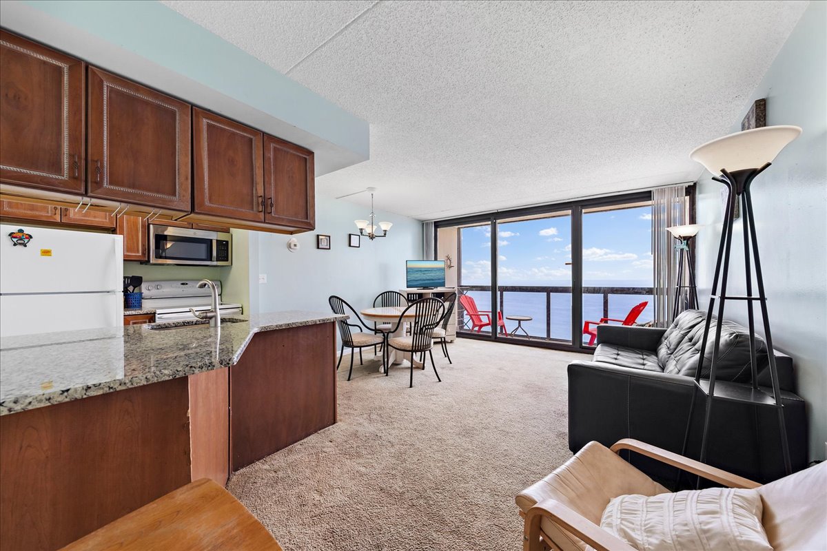 The open layout allows you to never miss out on a bit of Family Fun!