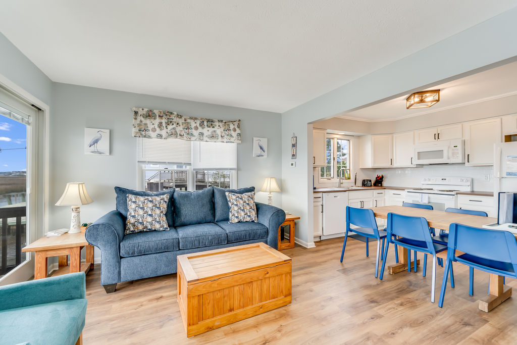 Ocean East is a pet-friendly fan favorite on the East Side!