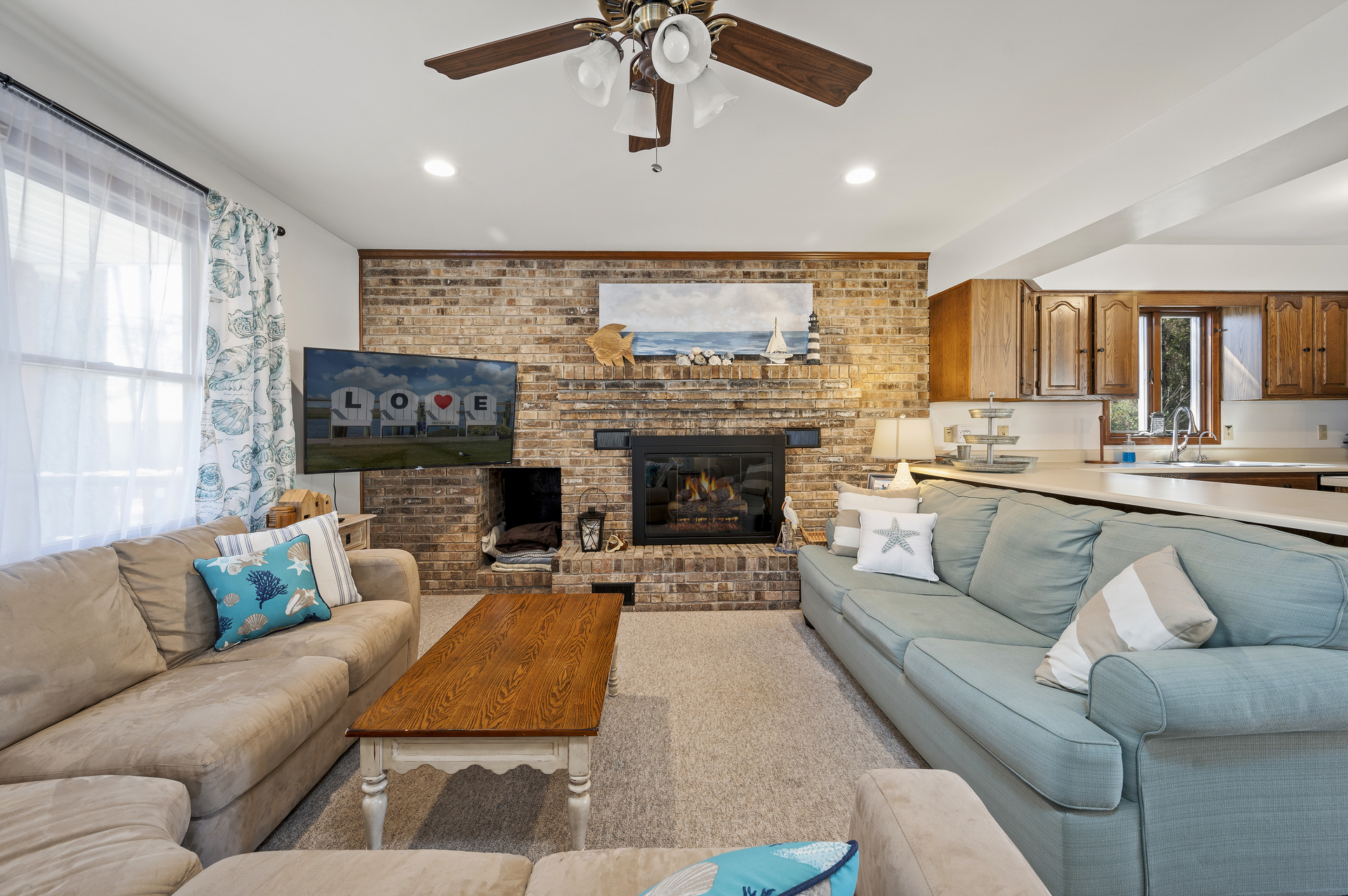 Cozy Fireplace for those chilly off-season stays.