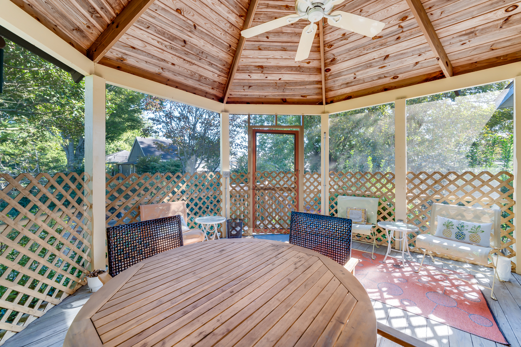 A great place to enjoy morning coffee, or dine in the Garden!