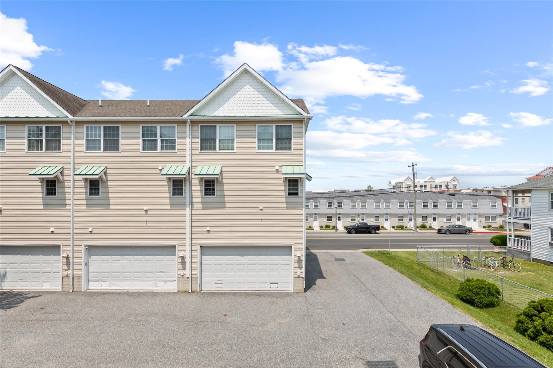 Captain View Villas are easily assessable.