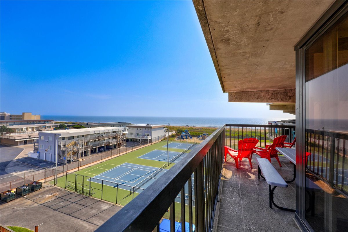 Sea Watch 410 - The Perfect Home for your next Family Vacation!