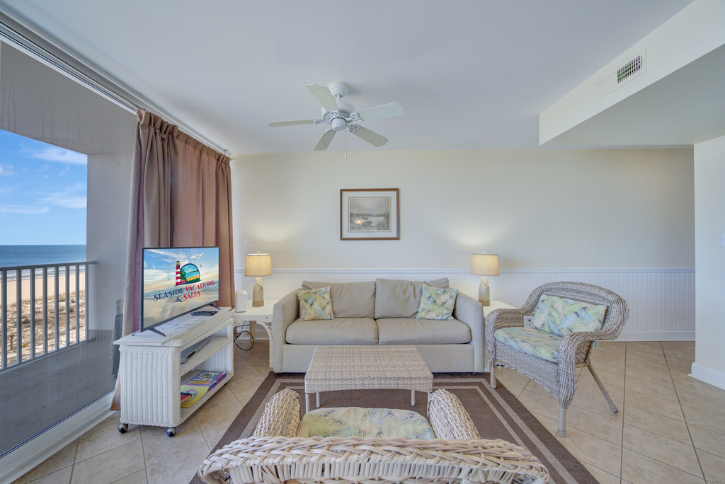 Enjoy the Central AC, Free Wi-Fi, and enjoy a movie on the Flat Screen TV!