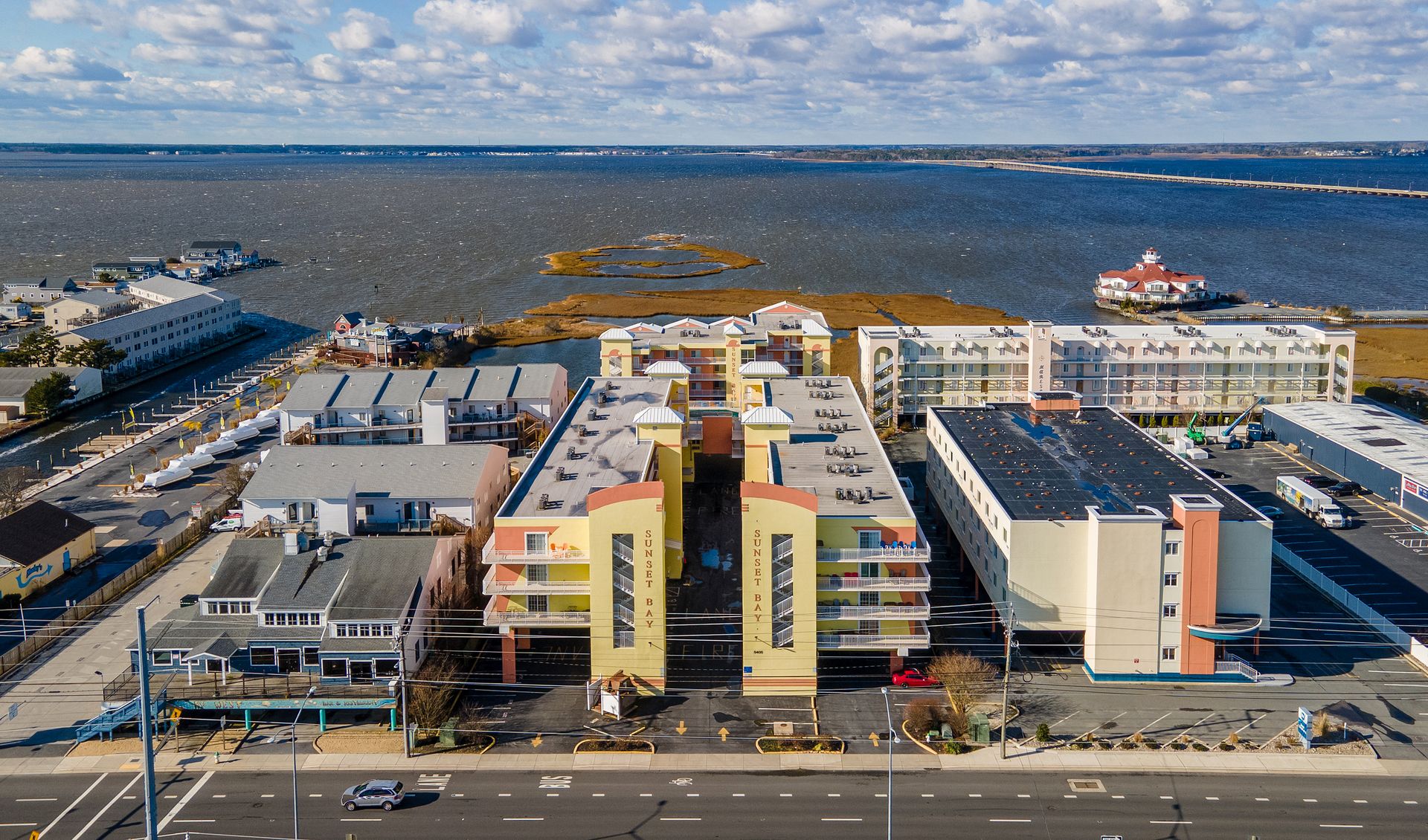 Close to Shopping, Dining, and Amusements.