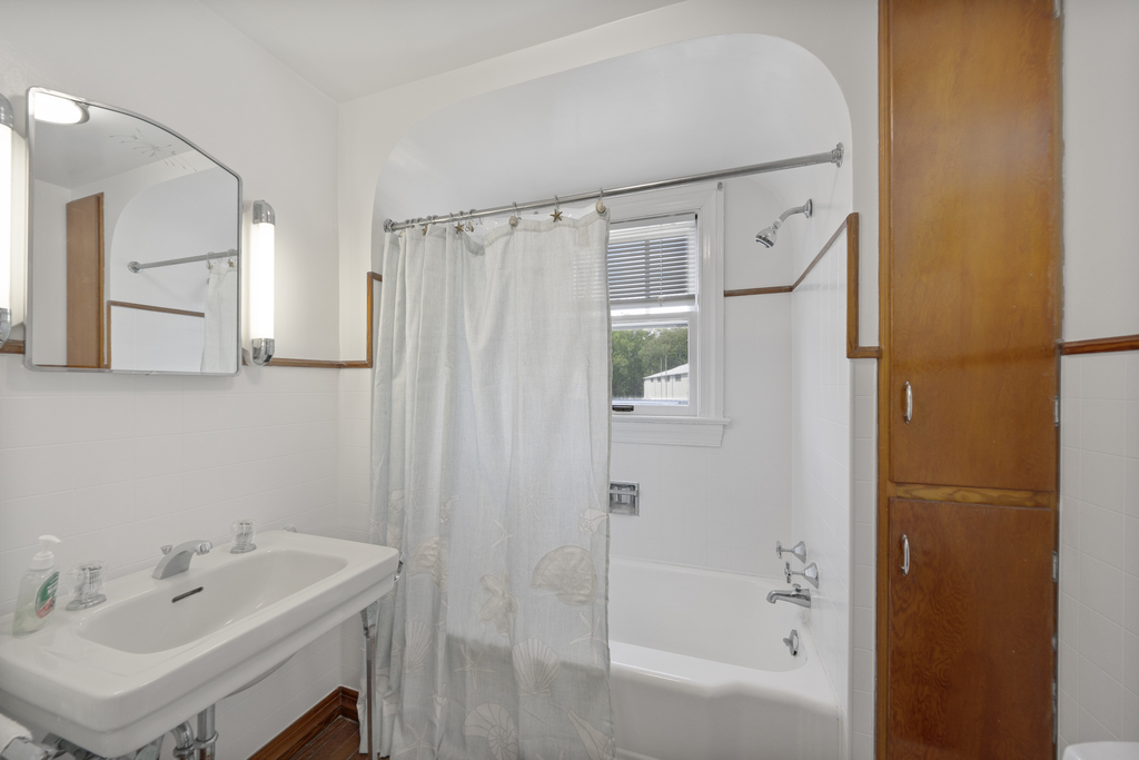 Full Bath 2 is upstairs with another Tub/Shower Combo.