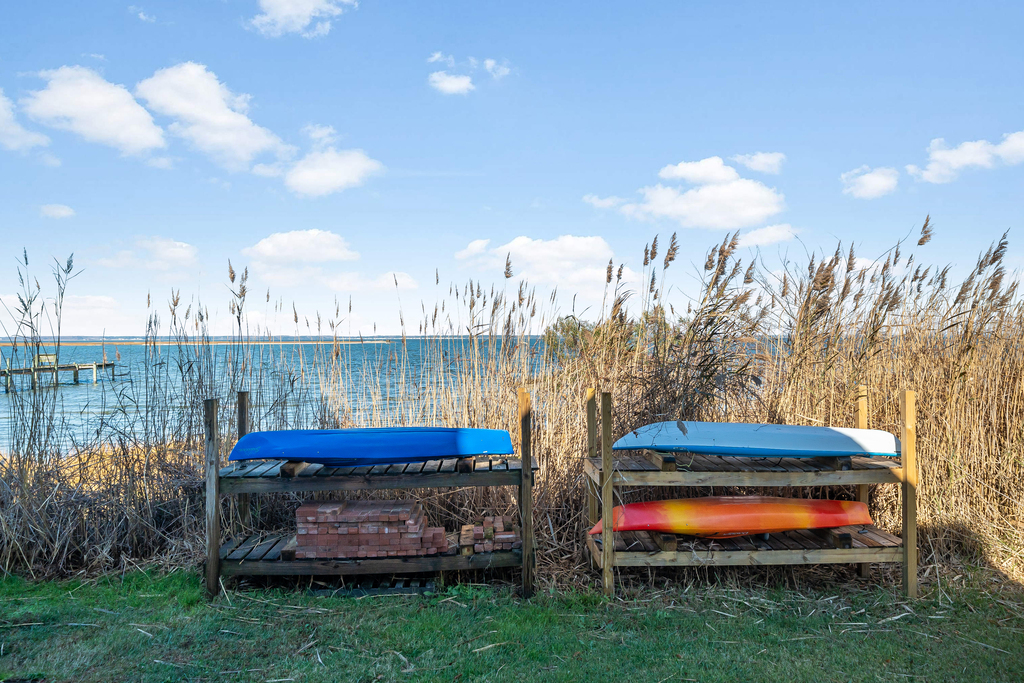 The shallow waters around the house are perfect for doing some kayaking - and 3 Kayaks, Paddles, and Life Vests are provided!