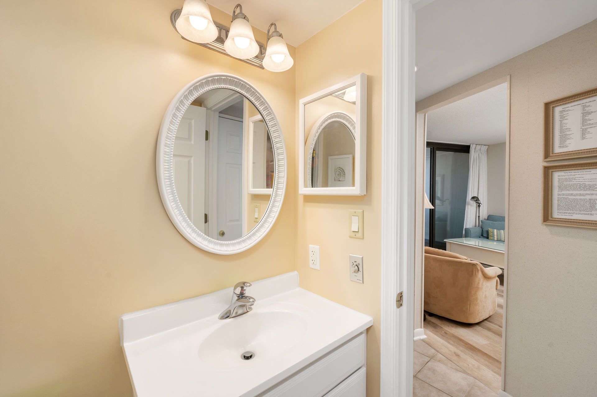 Attached to Bedroom 1 & Living Area is a Unique Full Bath.