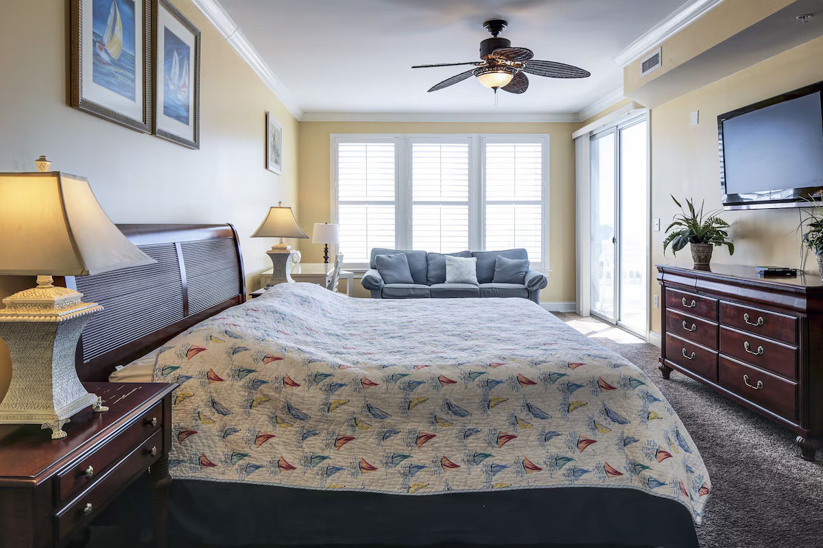 Belmont Towers 205 | Photo 11