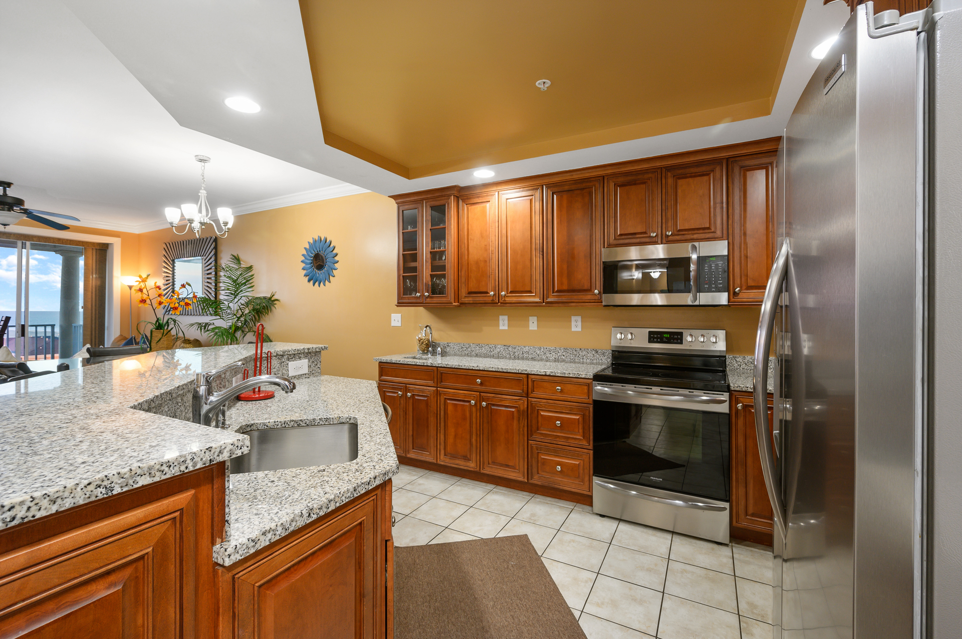 There's even plenty of room for your sous chef to help in this open space