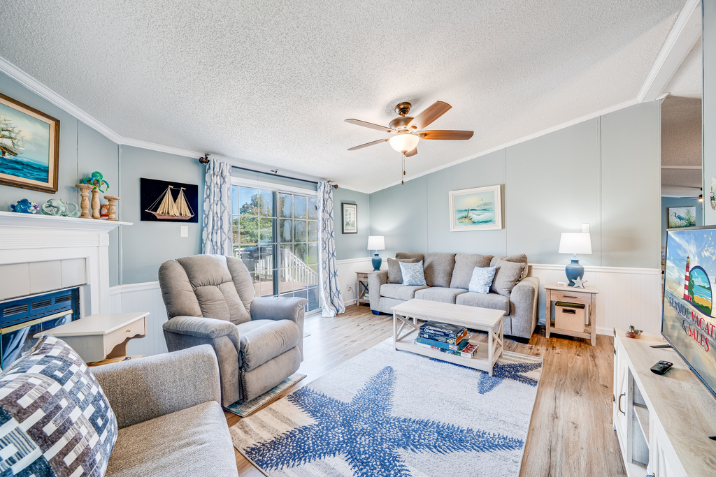 A 2nd Living Area means more space to stretch out for all.