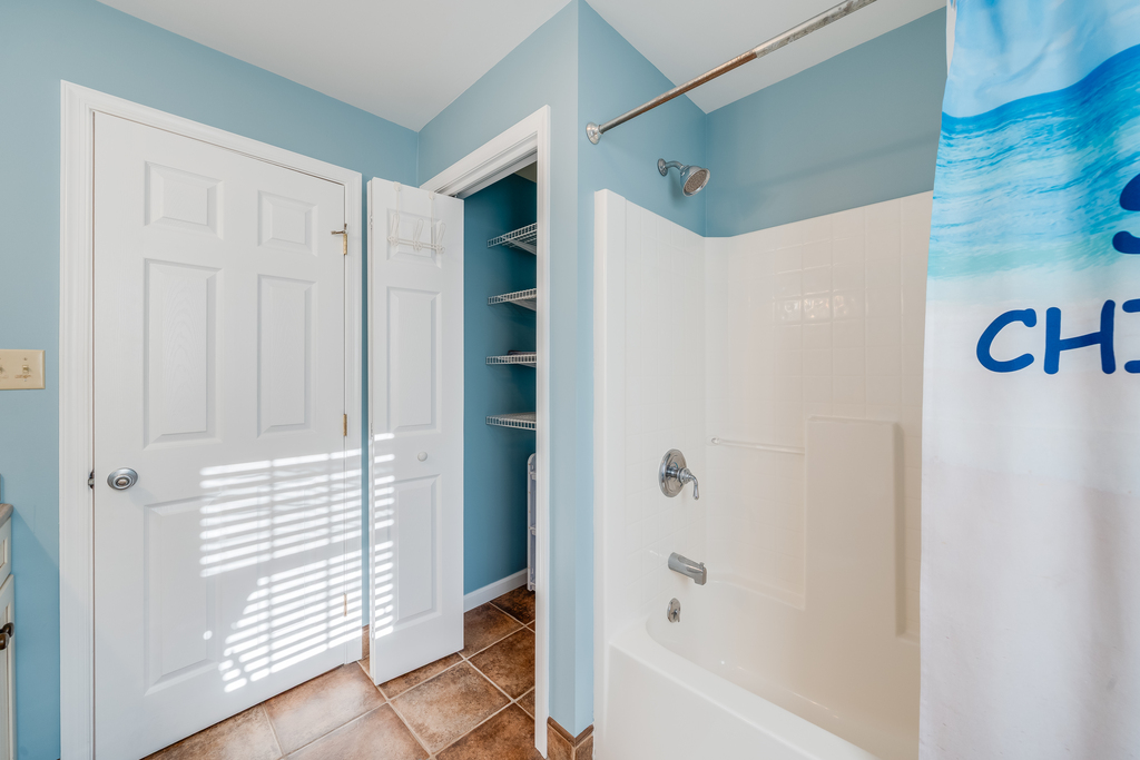 Another view of Full Bath 1.