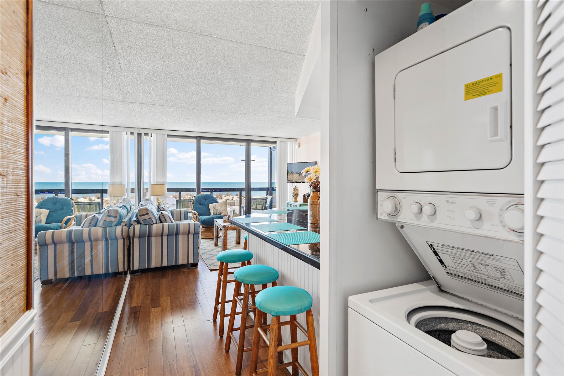 Vacation will be a breeze with a full-size washer & dryer right inside your home!