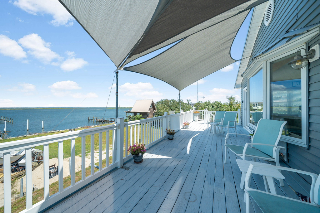Huge Deck lines the waterfront side of Moon Fish.