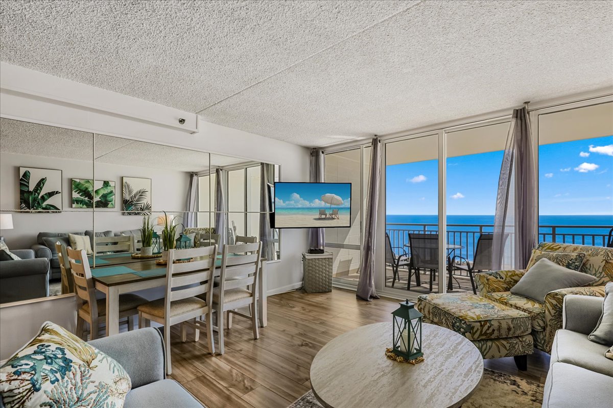 Plenty of Space for the whole Family to Reconnect!