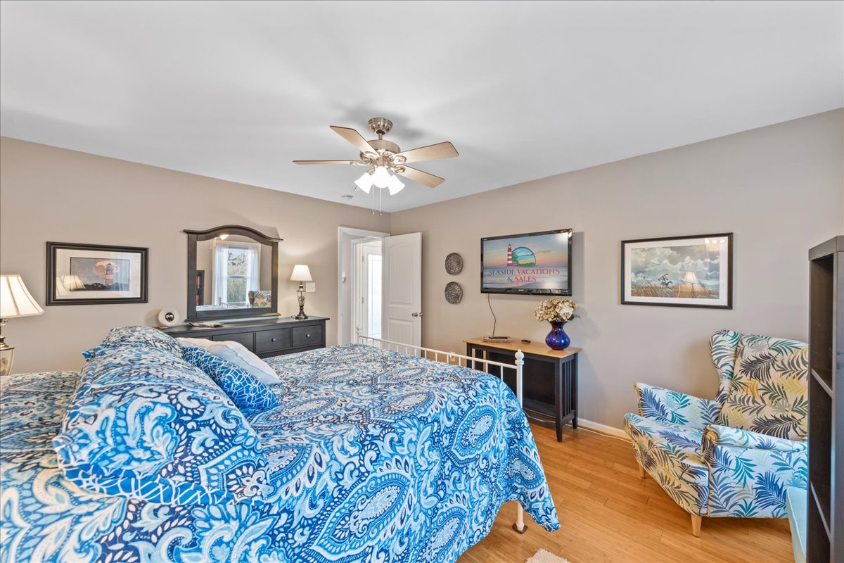 All Bedrooms have Flat Screen Streaming TV.