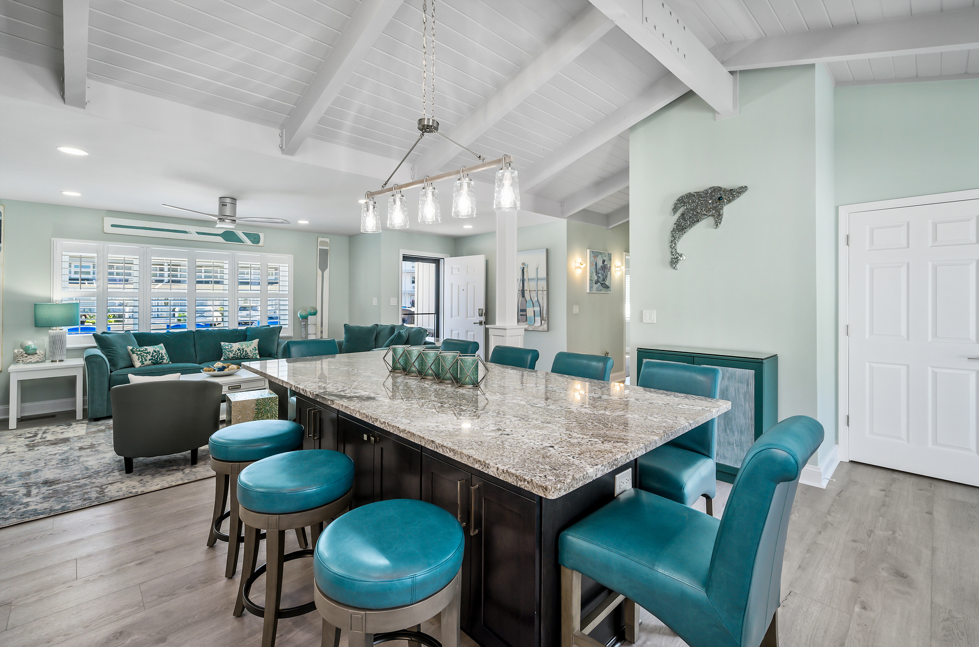 Endless seating for the whole family to enjoy!