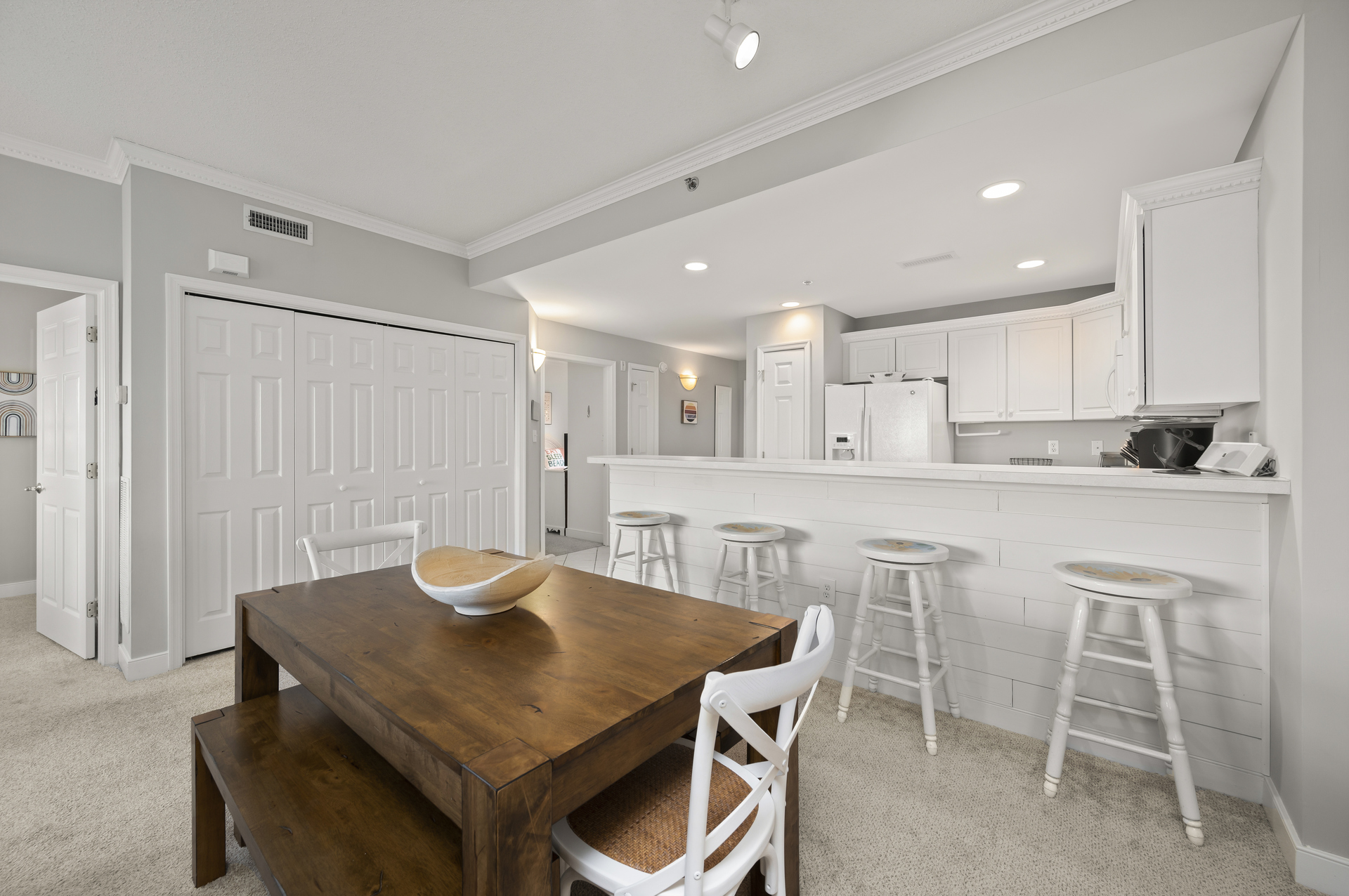 Dine in the comfort of the Central AC, or wander to one of many fine dining options nearby.