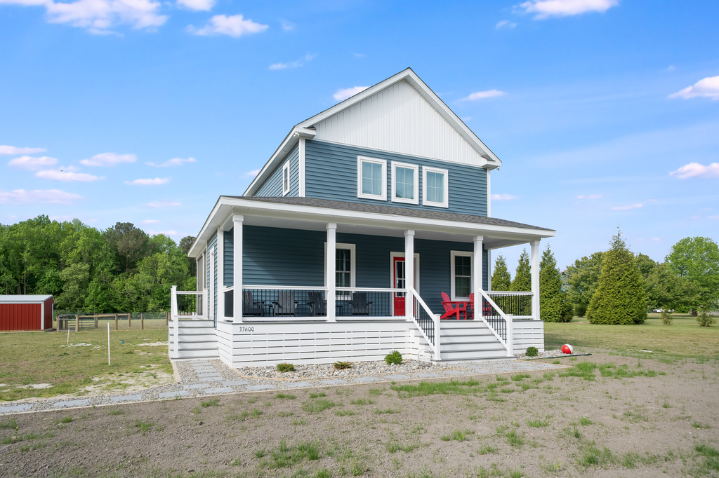 The Pearl at Wallops is both Horse and Dog Friendly - WOW!