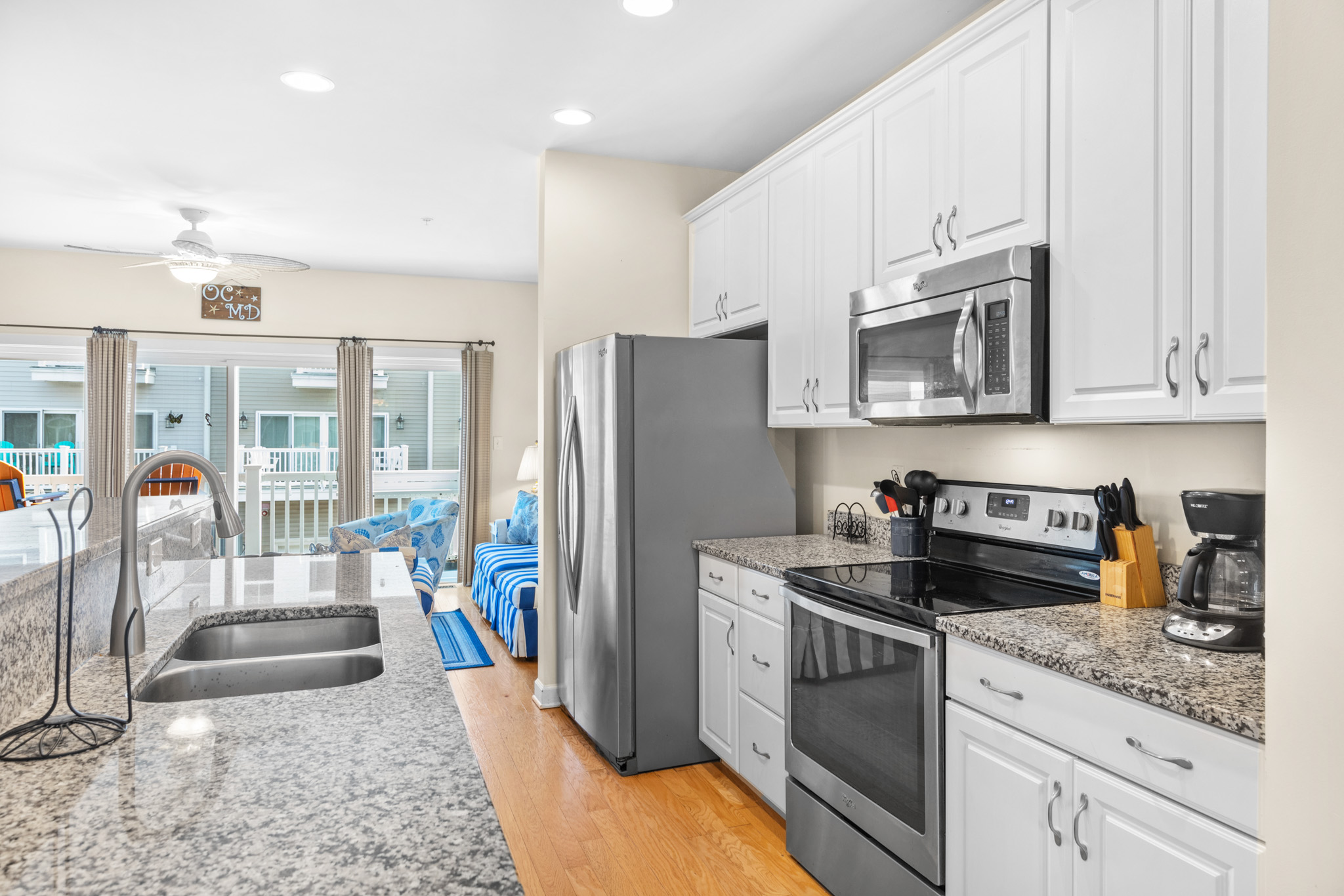 The Chef in your family is guaranteed to fall in love with this spacious kitchen!