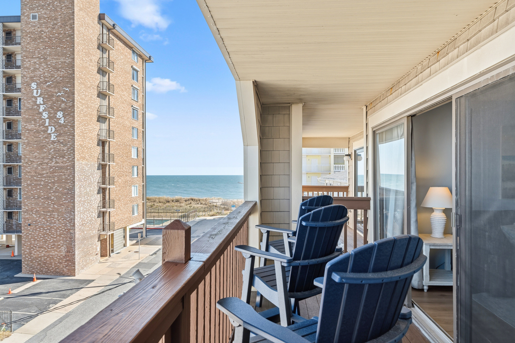 Take in the Ocean Breeze!