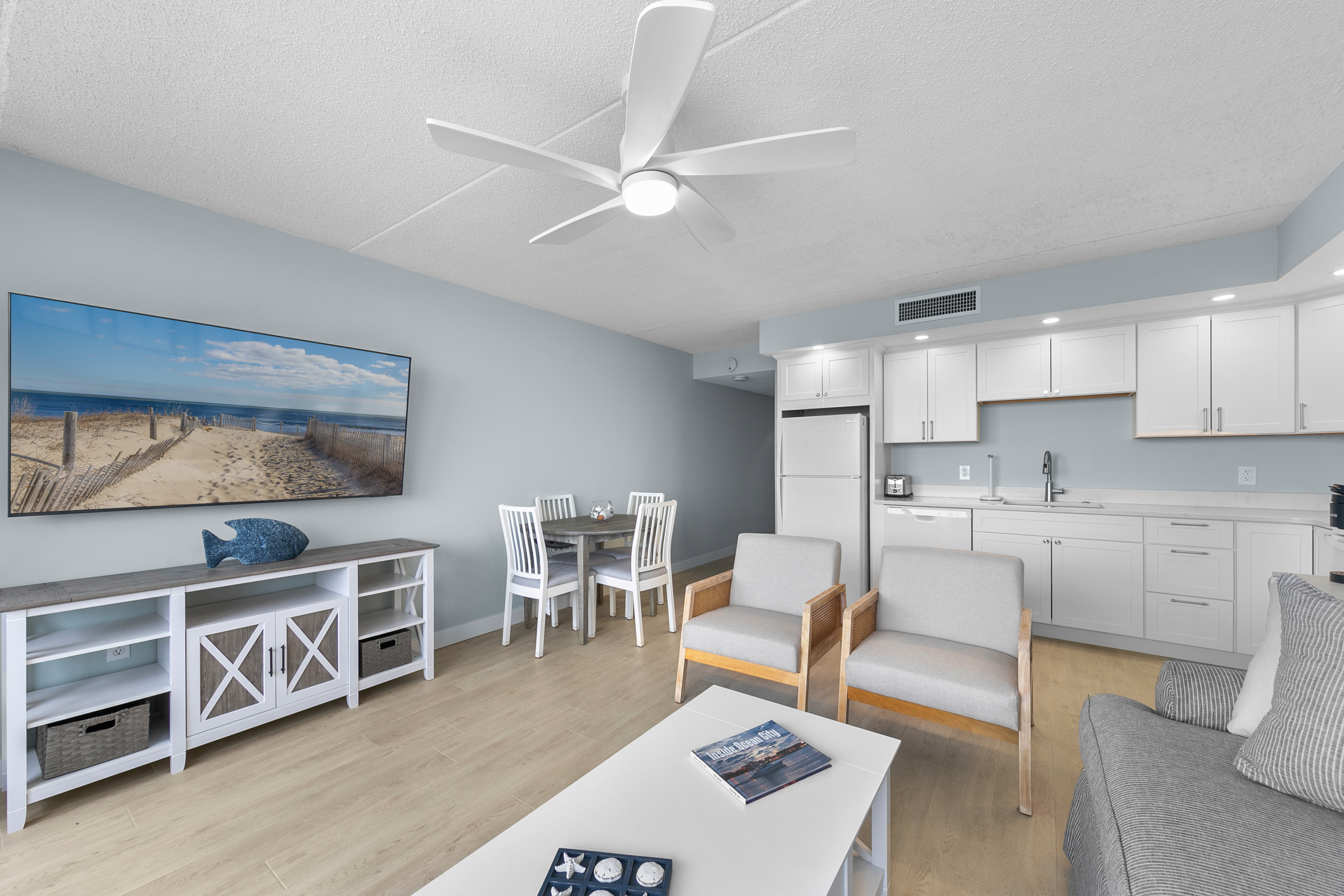 Plenty of room for the entire Family!