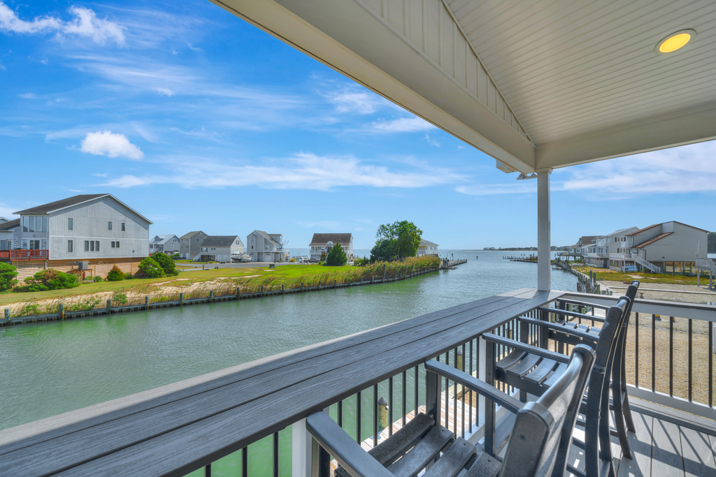 Bayview sits direct Canal Front with gorgeous Chincoteague Bay Views.