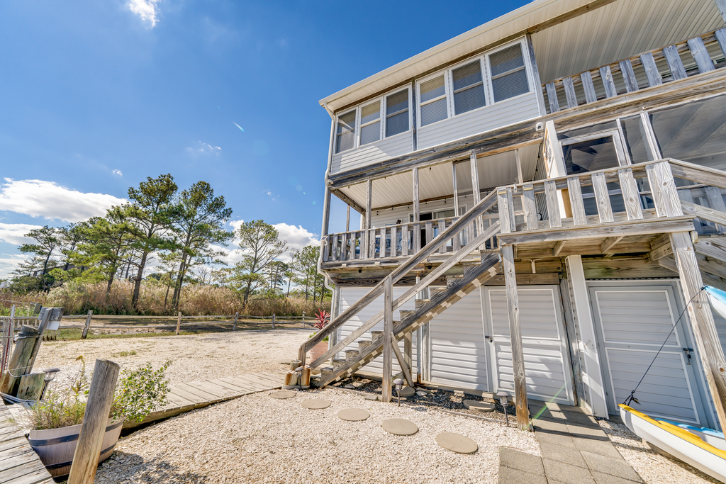 Water side of the home.....