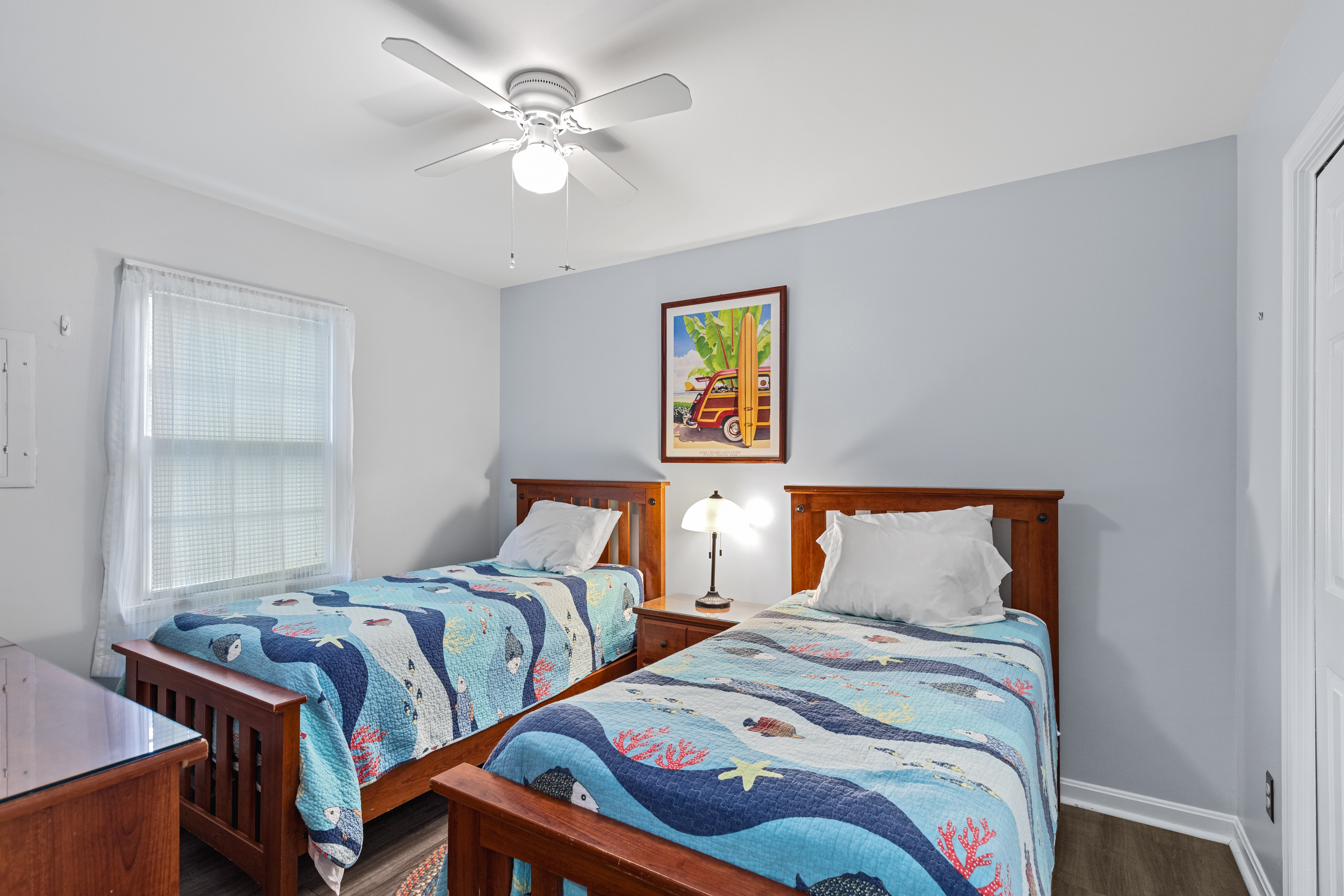 Bedroom 3 has 2 Twin Beds