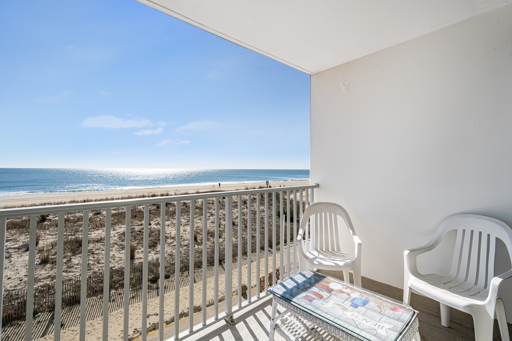 Sea Gate 202 ~ Let the Waves Hit Your Feet & The Sand Be Your Seat!