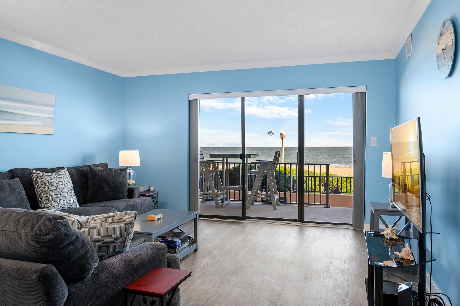 Enjoy sweeping Ocean & Boardwalk views from Ocean Hideaway 110.