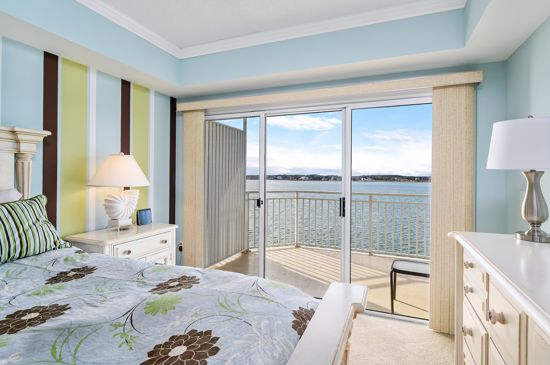 Slip out to the Balcony right from the room to enjoy the Amazing Ocean City Sunsets!